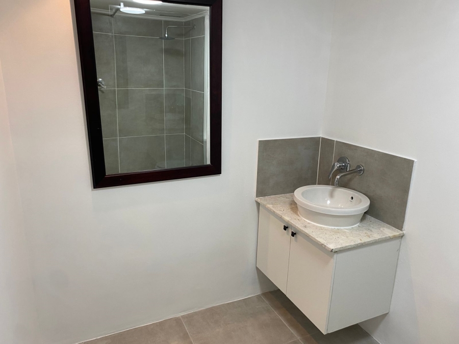 To Let 2 Bedroom Property for Rent in Rondebosch Western Cape
